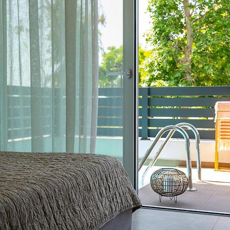 Aelia Seaside Luxury Suites Nea Karvali Eksteriør billede