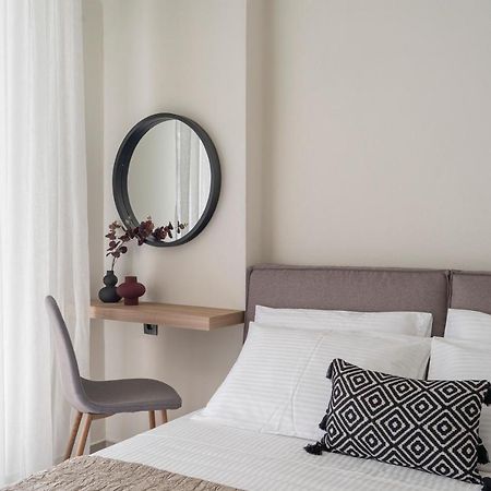 Aelia Seaside Luxury Suites Nea Karvali Eksteriør billede