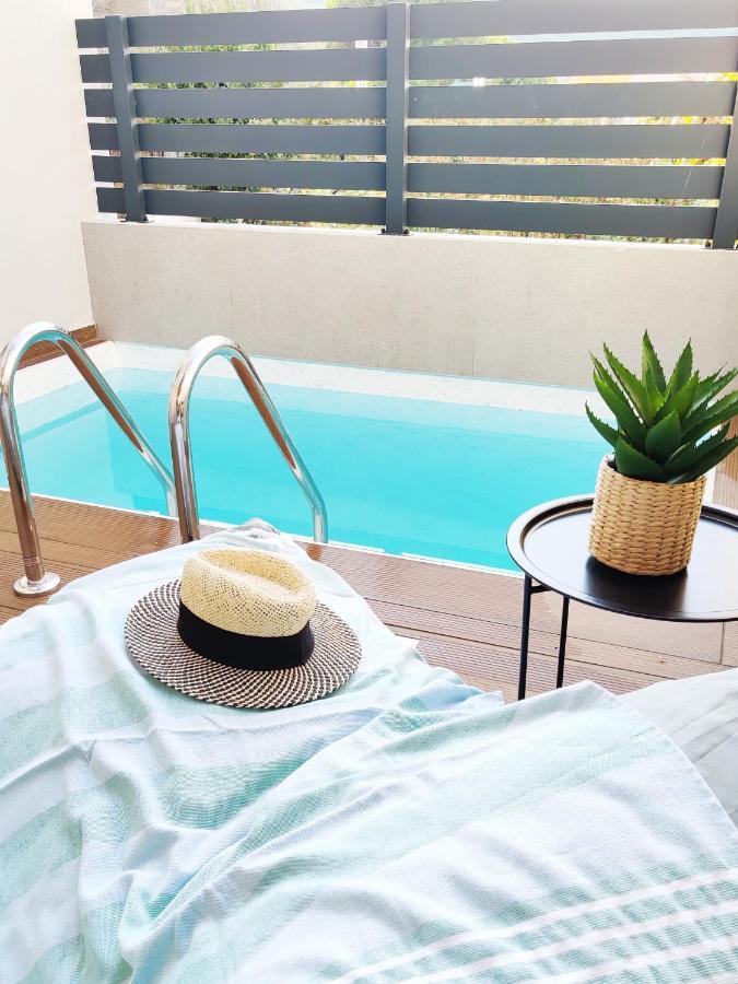 Aelia Seaside Luxury Suites Nea Karvali Eksteriør billede