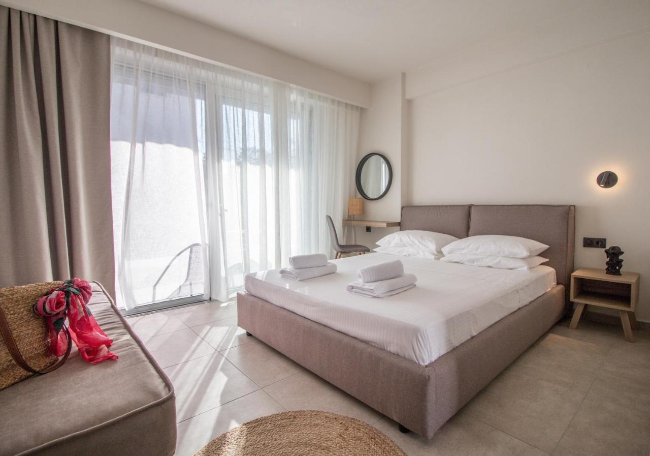 Aelia Seaside Luxury Suites Nea Karvali Eksteriør billede