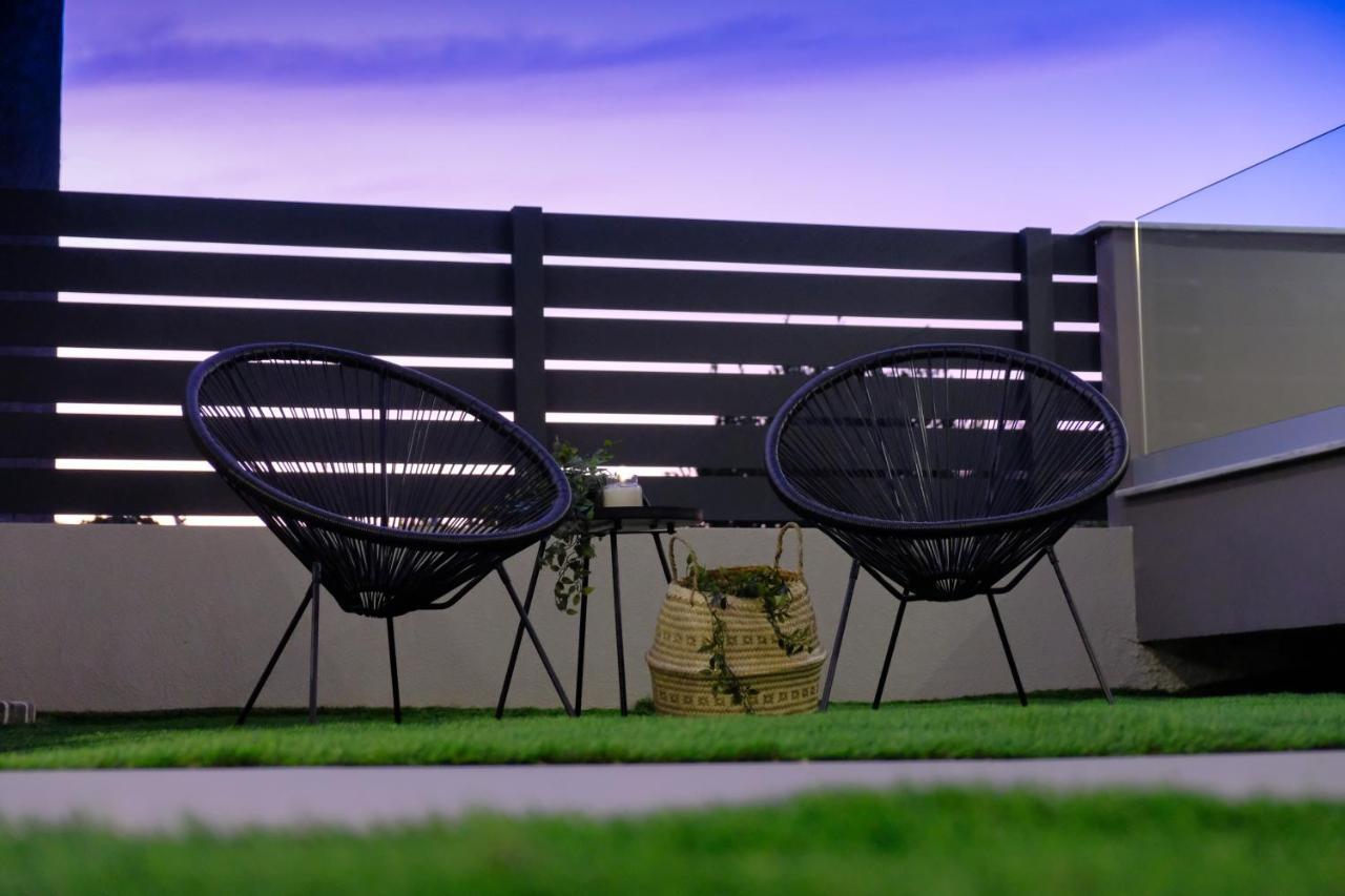 Aelia Seaside Luxury Suites Nea Karvali Eksteriør billede