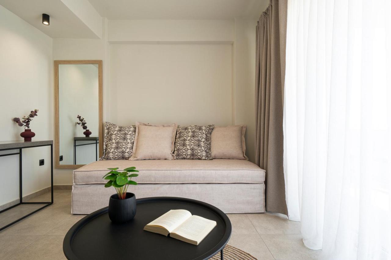 Aelia Seaside Luxury Suites Nea Karvali Eksteriør billede
